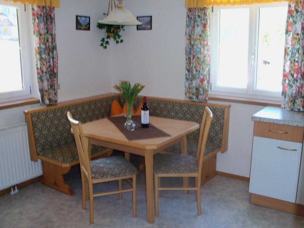 Apartament Haus Mary Rußbach am Paß Gschütt